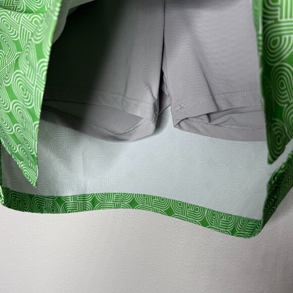 Women's NIVO Green Geometric Golf Skirt Skort Size 12 Golf Core Preppy - Picture 4 of 4